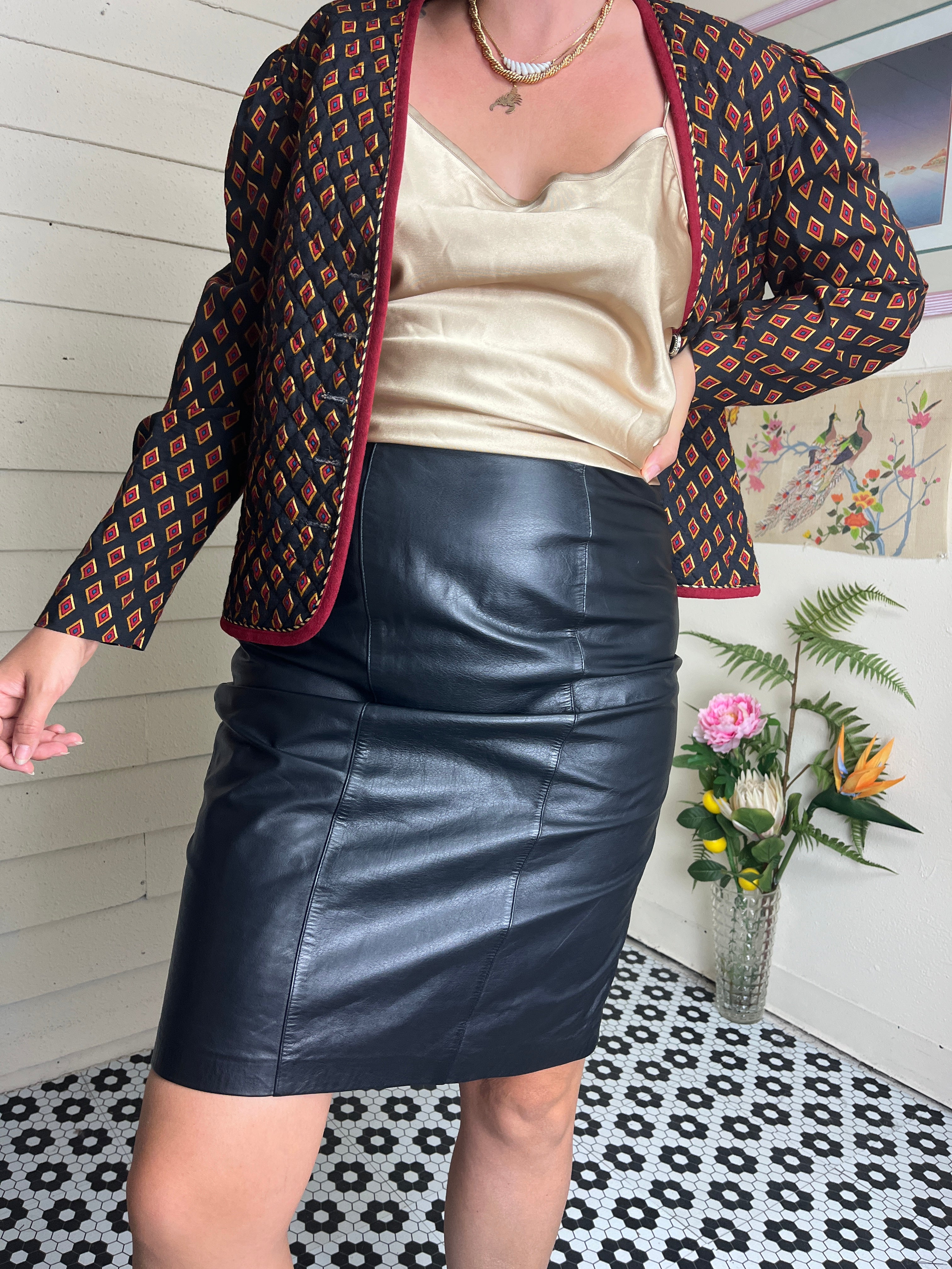 80s BLACK LEATHER SKIRT Hey Mom Vintage