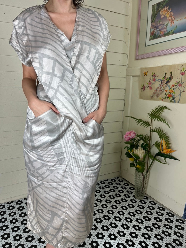1970s SILKY CROSSOVER SILVER SOFT PEACH DRESS WITH STRIPED PATTERN GEOMETRIC UNION LABEL